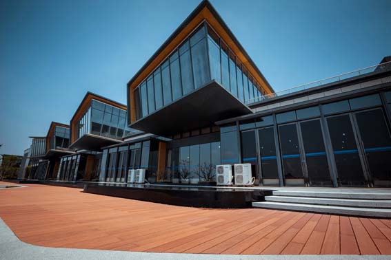 ���ݳ��ֶ���VRС�� 